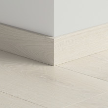 Плинтус прямой для LVT Pergo Дуб Горный Светлый PGVSK40163 12х58х2400 мм
